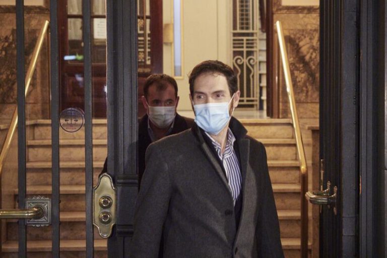 Los 2 diputados de UPN defienden ante el Comité de Garantías que no han incumplido los estatutos