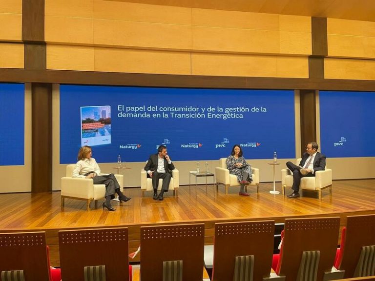 El autoconsumo compartido y los agregadores de demanda impulsará el papel del consumidor