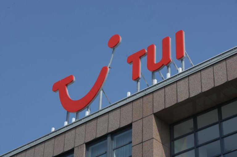Tui Group reduce un 60% sus pérdidas netas y quintuplica sus ingresos en su primer trimestre fiscal