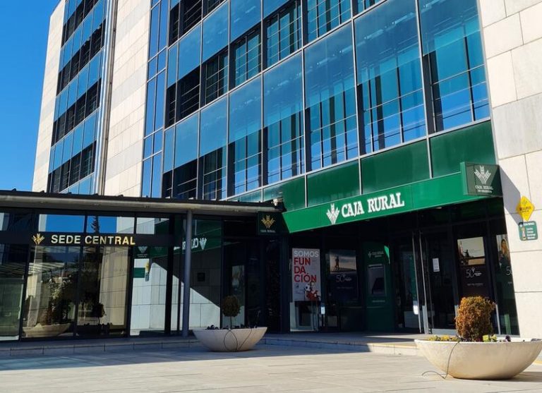Caja Rural de Granada ya cumple con el requisito MREL exigido por el Banco de España para 2024