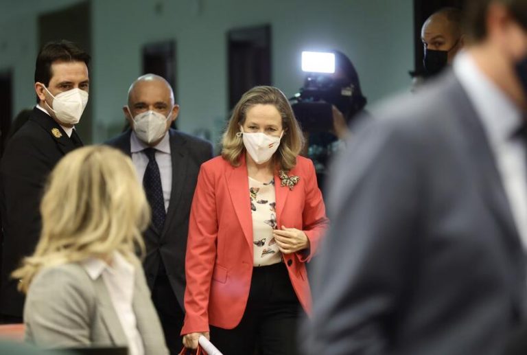 Calviño celebra que Bruselas sitúe a España como país que más crecerá en 2022