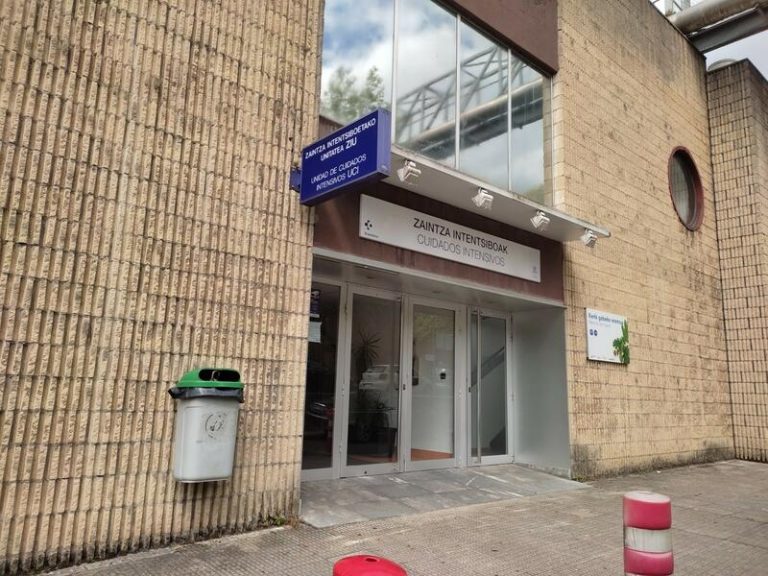 La incidencia en Euskadi baja de los 2.000 puntos y los hospitales reducen a 456 sus pacientes covid