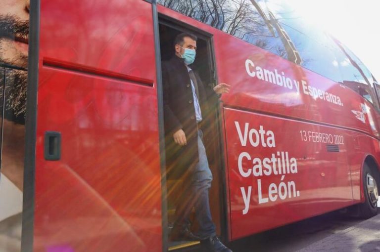 La caravana de Tudanca recorre más de 4.000 kilómetros con Sánchez y Zapatero como 'cabezas de cartel'