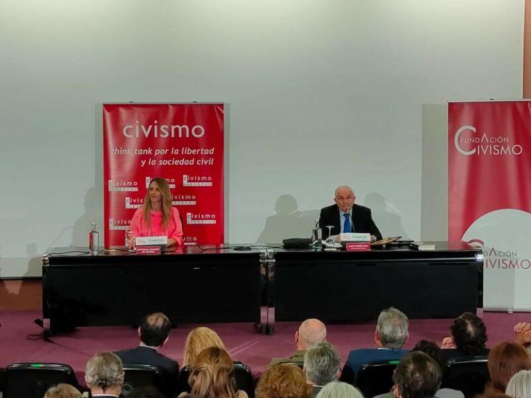 Álvarez de Toledo ve los datos del PP en Castilla y León ''una llamada de atención