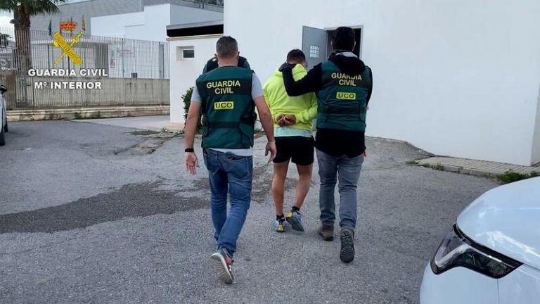 Detenido un responsable de una de las organizaciones más activas de meter cocaína en el puerto de Valencia