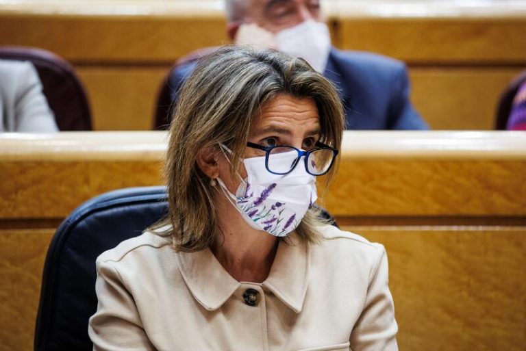 Ribera apela a la colaboración de ciudadanos y administraciones para prevenir la inundaciones en el Ebro