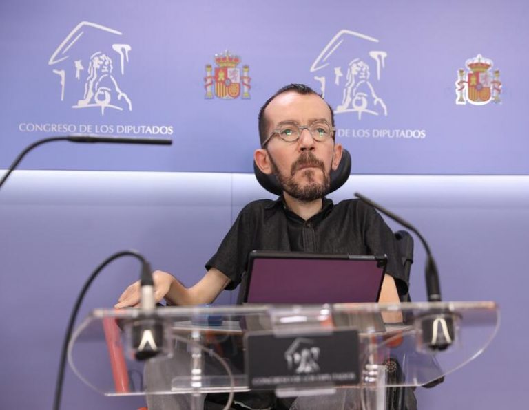 Echenique avanza que Podemos no apoya la nueva propuesta de cuotas para las autónomos de Escrivá