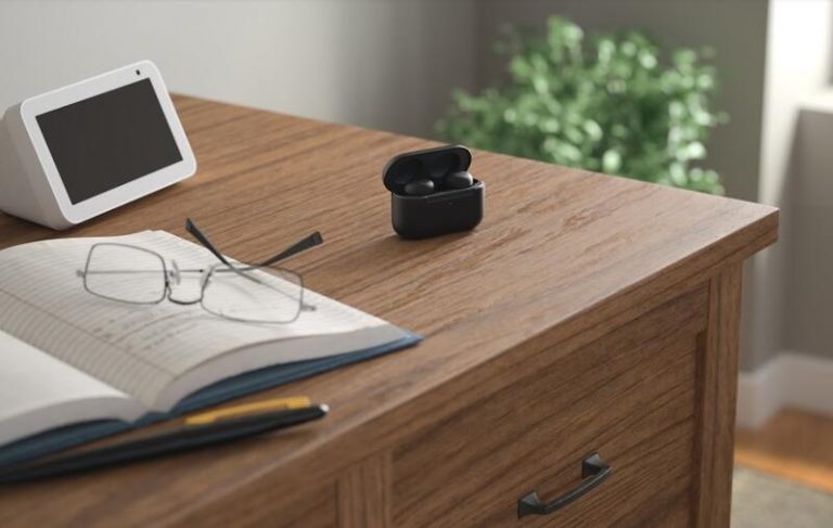 Amazon presenta los auriculares inalámbricos Echo Buds