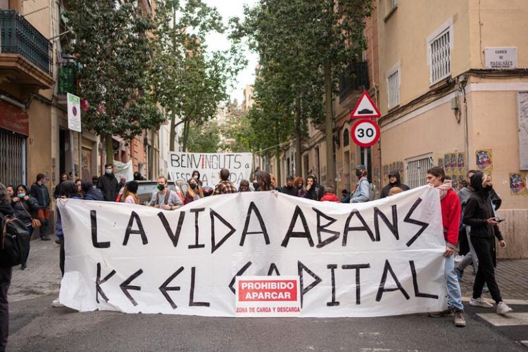 La PAH expone al Gobierno sus reivindicaciones sobre la Ley de Vivienda