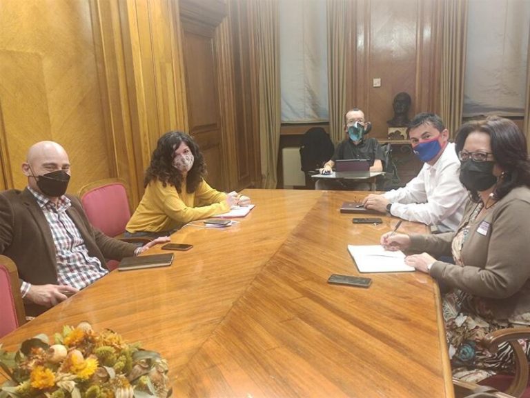 Podemos se reúne con UPTA y defenderá aplicar en 2023 una bajada de cuotas a los autónomos con menos ingresos