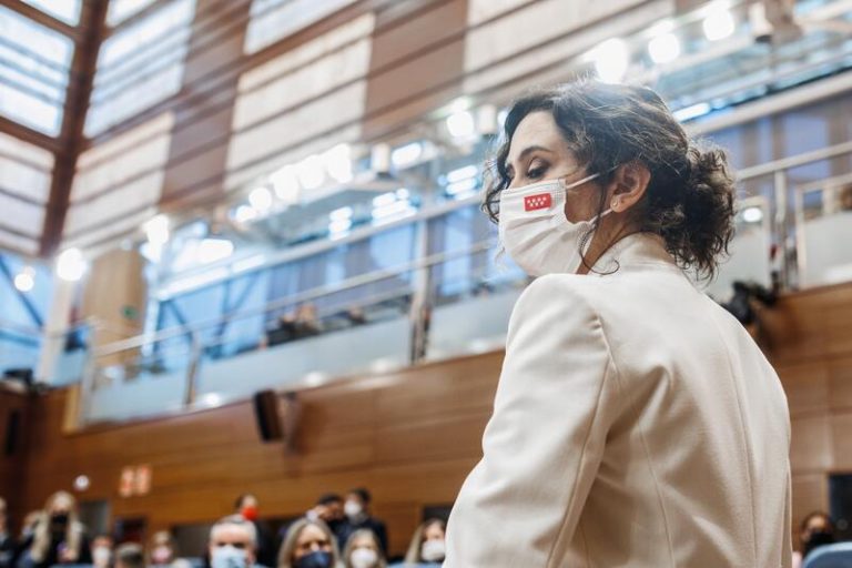 Consejeros de la Comunidad de Madrid apoyan a Ayuso a través de RRSS tras la polémica con 'Génova'