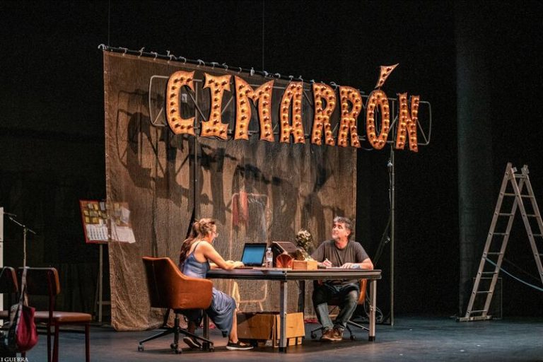 Teatro Lara descentraliza sus tablas y suma a su cartelera montajes de Andalucía, Castilla y León y Extremadura