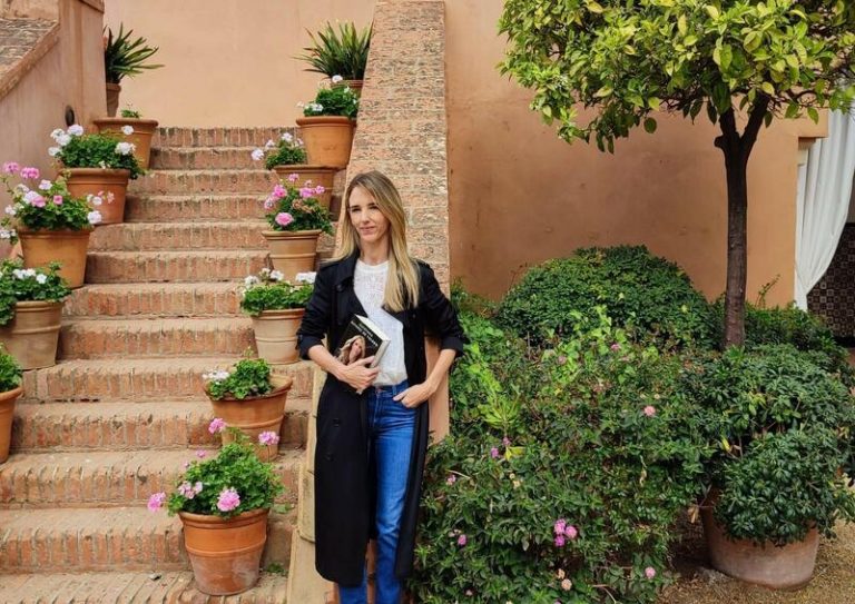 Álvarez de Toledo pide dar voz a los militantes del PP