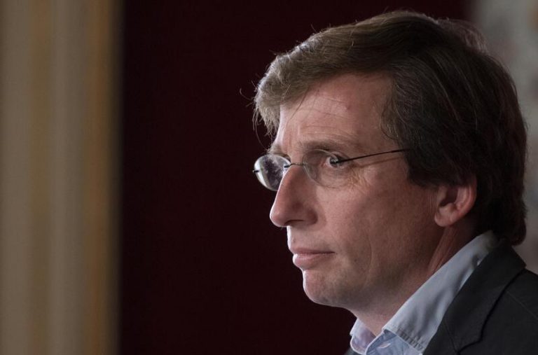 Almeida quiere dejar su cargo como portavoz nacional del PP
