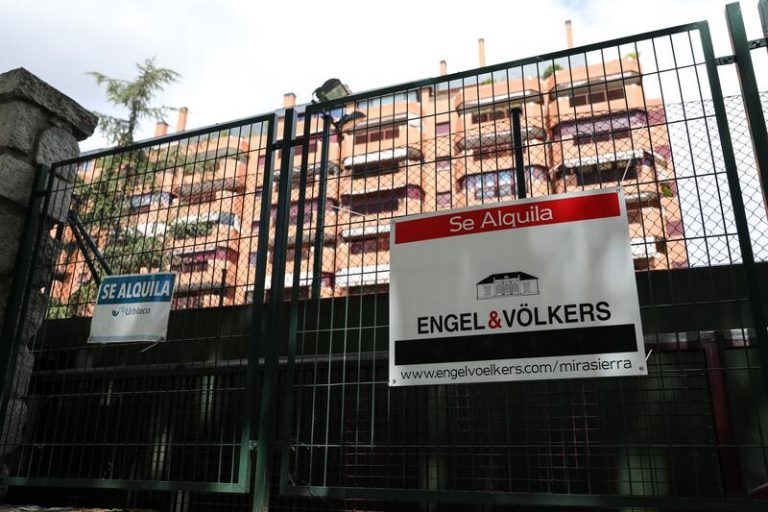 El precio de la vivienda en alquiler subió un 0,9% en 2020, su menor alza desde 2015, según el INE