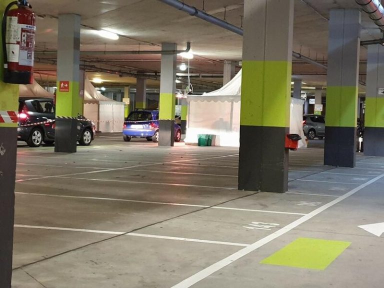 Asturias notifica 397 casos de Covid-19 y el fallecimiento de una mujer por esta causa