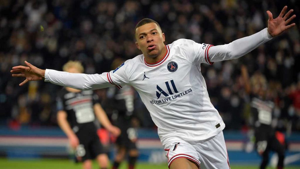 Mbappé: Real Madrid pone fecha de vencimiento a su oferta 64 A Mbappé lo tienen sentenciado