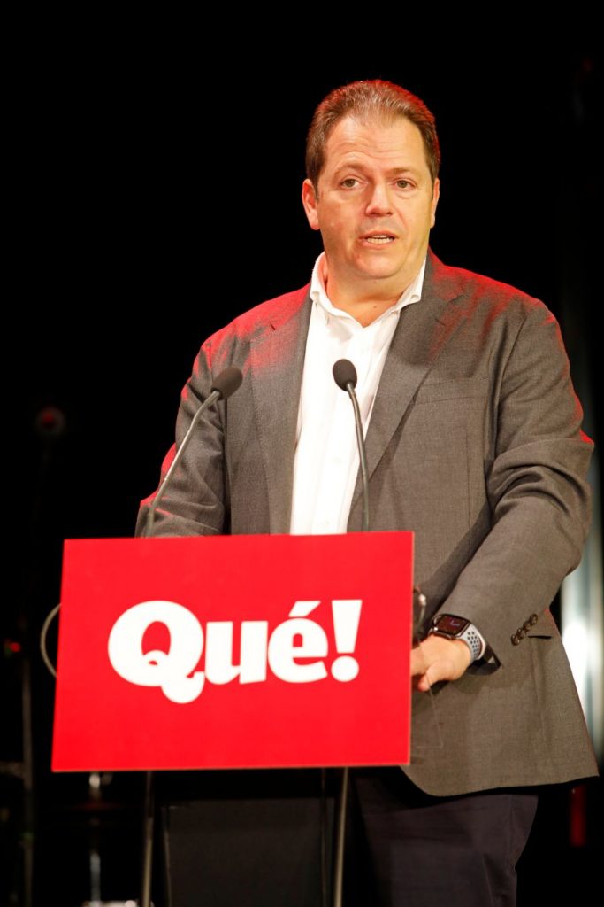 ALEJANDRO HABLANDO 3