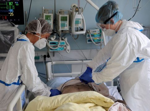 Baleares notifica 292 nuevos contagios y la ocupación en UCI se mantiene en riesgo medio