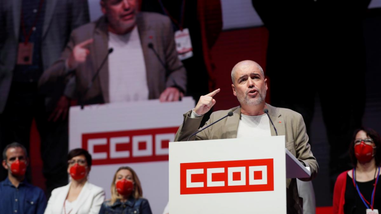 CCOO y UGT exigen en el Congreso medidas para fortalecer la industria española con una política única