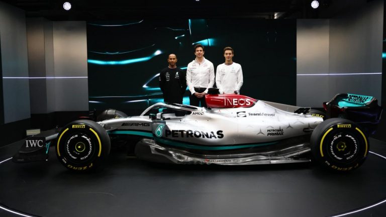 Cómo es el Mercedes W13, el nuevo Fórmula 1 de Hamilton