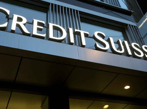 Credit Suisse cotiza a la baja tras la filtración sobre clientes de alto riesgo