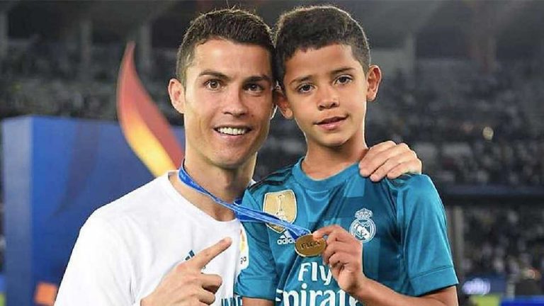 Cristiano Jr. y otros hijos de futbolistas VIP que han seguido los pasos de sus padres