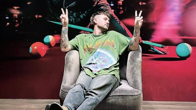 Dani Fernández  Entre las dudas y el azar