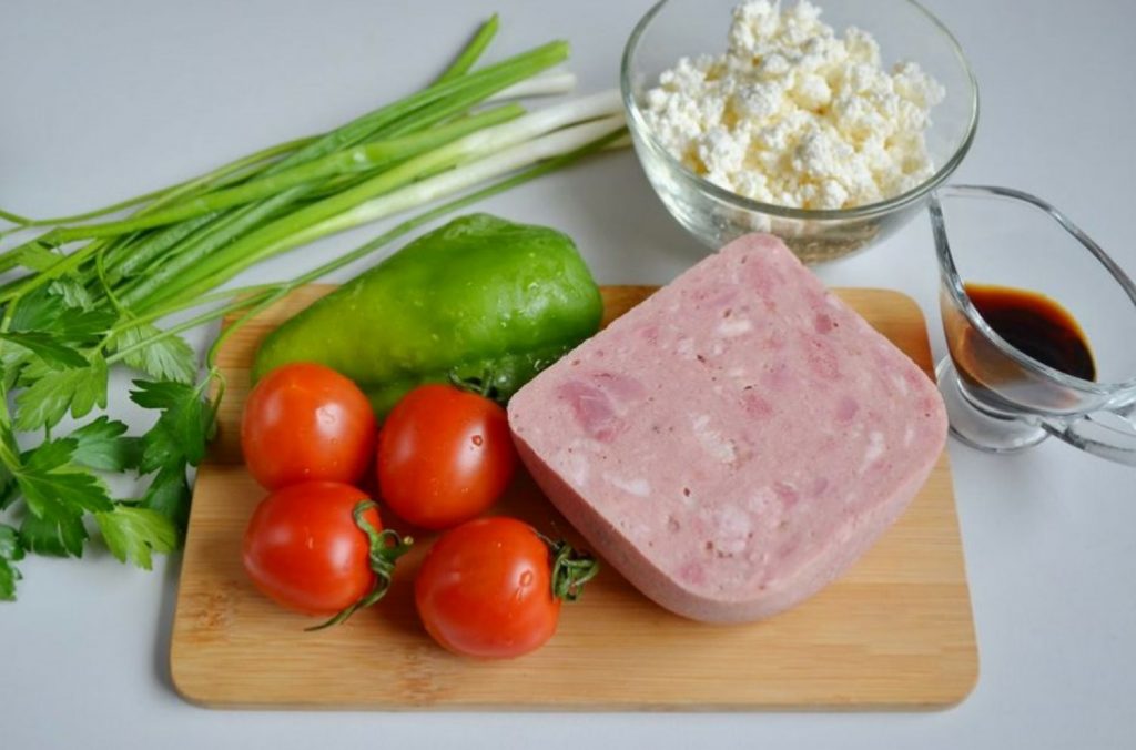 Ensalada de queso y embutido: la espectacular receta para atiborrarte estando a dieta 30 ingredientes