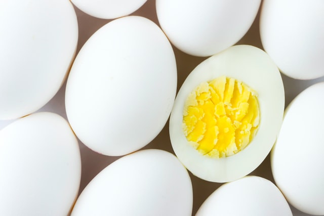 El truco para elegir los mejores huevos del supermercado