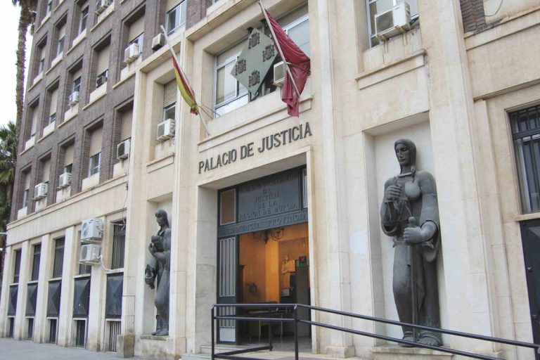 Exalto cargo del Gobierno murciano investigado por posible corrupción volverá al juzgado para prestar declaración