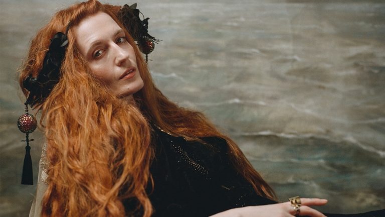 Florence + The Machine regresa con 'King'