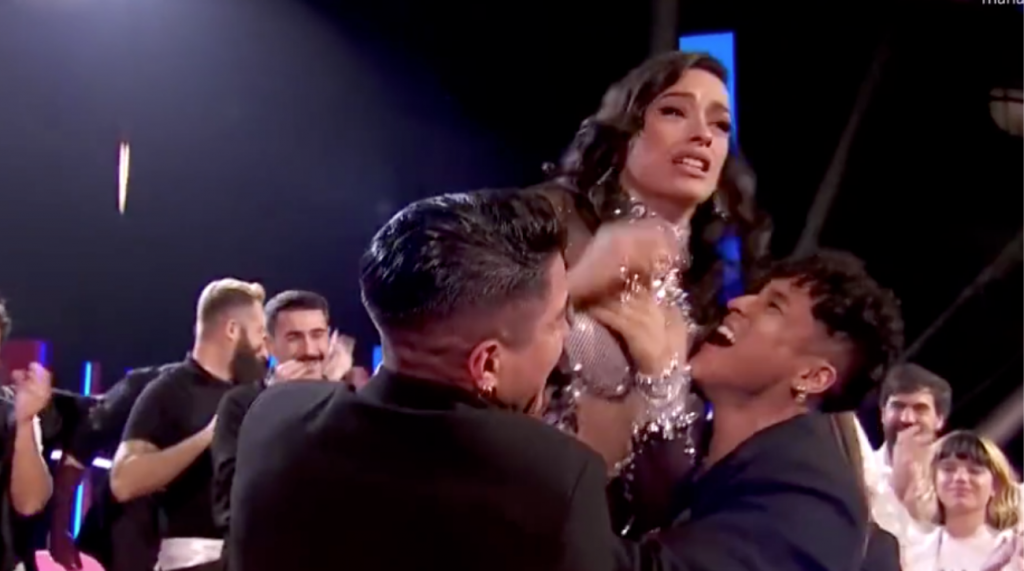 Hace tiempo que el público no se ensañaba tanto con Ian concursantes