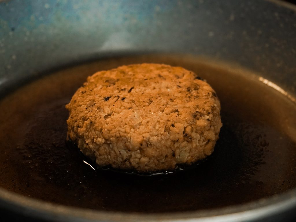 Hamburguesa de coliflor, la novedosa receta que querrás antes que la de vacuno 20 Hamburguesa de coliflor, la novedosa receta que querrás antes que la de vacuno