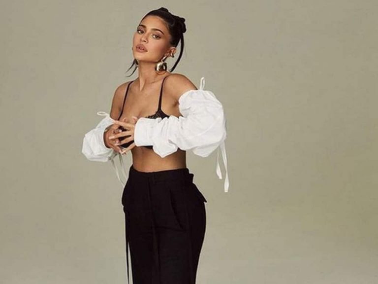 La moda se pone en modo 90s: Atrevimiento y contrastes para un mundo en constante cambio