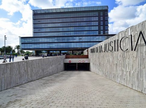 Libertad con cargos para el hombre que atropelló a 2 niños y se dio a la fuga en Las Palmas de Gran Canaria