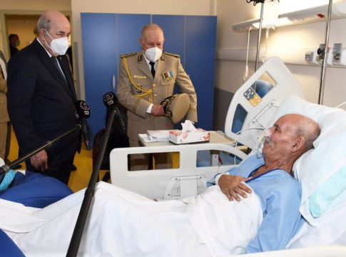 Los sanitarios que atendieron a Ghali revelan que su traslado al hospital fue coordinado por un hombre de paisano