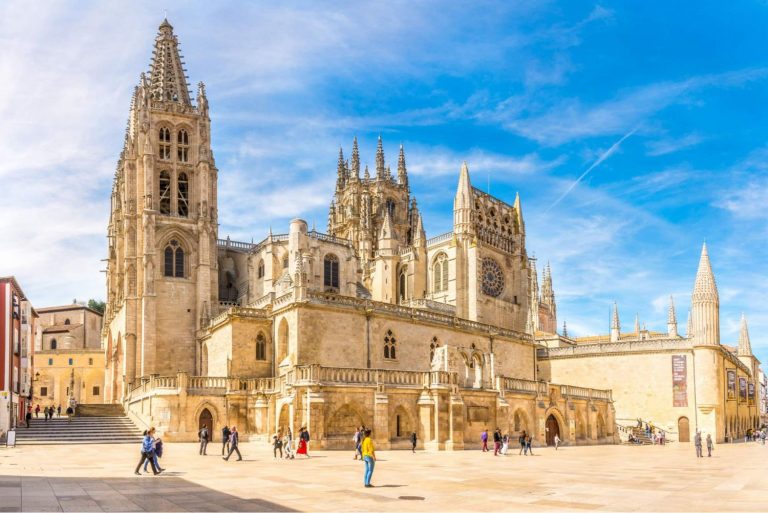 Los secretos de la catedral de Burgos que no conocías