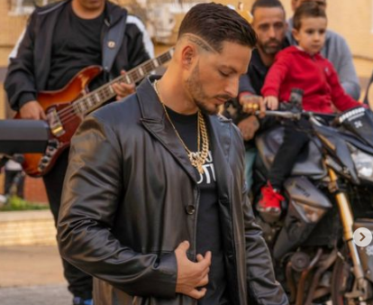 Nyno Vargas en 'Tubaru' versionando un clásico 90 Nyno Vargas Tubaru