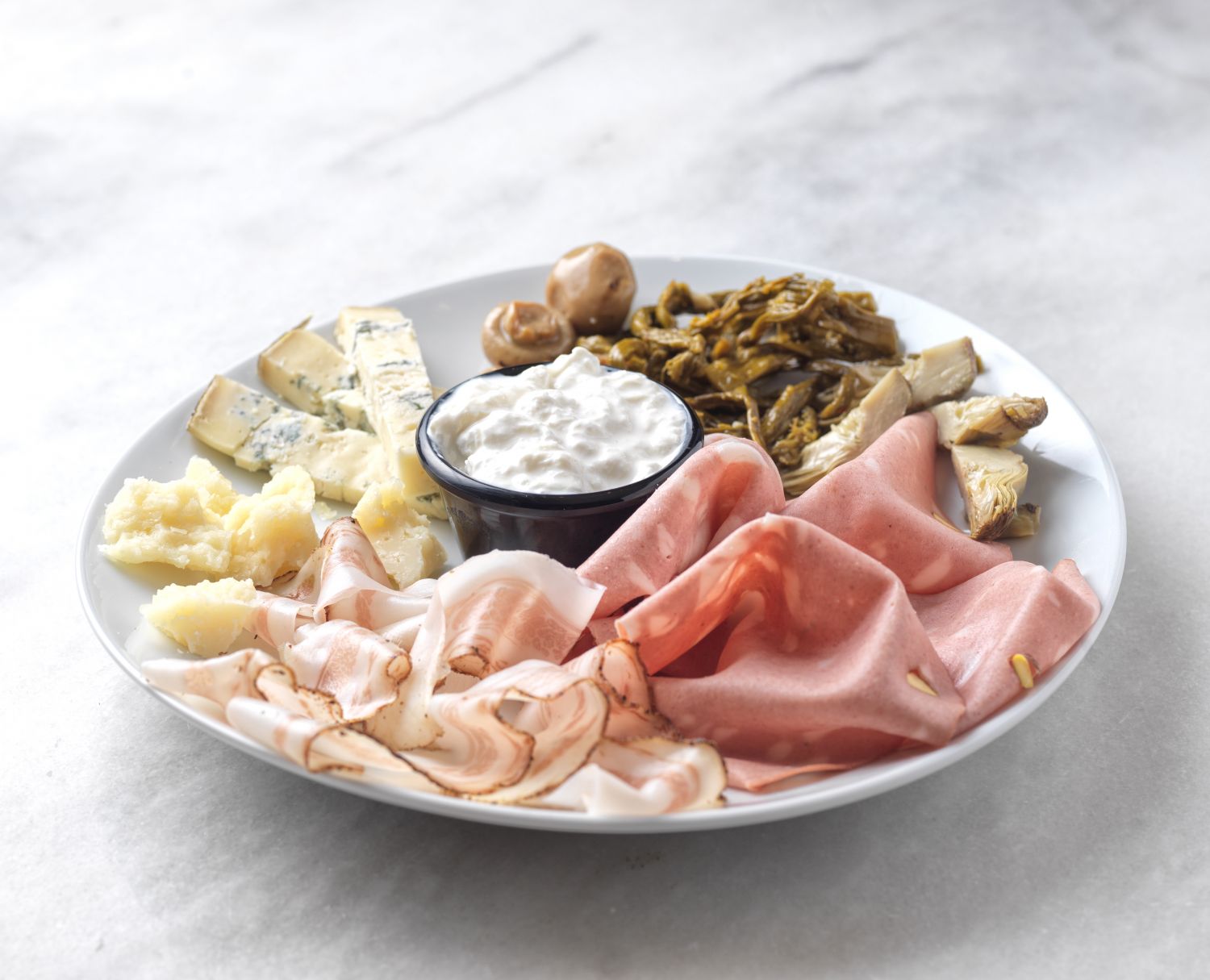 OSTERIA PERONI ANTIPASTO PERONI 1