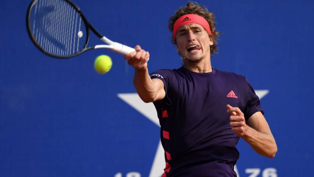 Se hunde en los errores antideportivos 