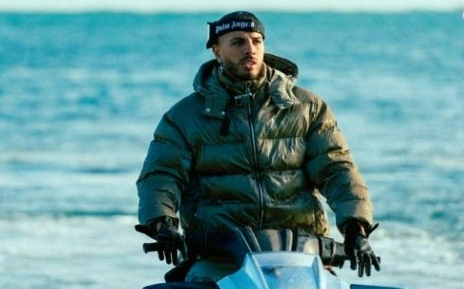 Rauw Alejendro caprichoso 2