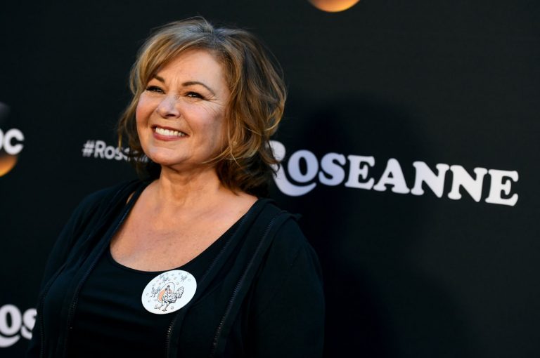 El zasca de Roseanne Barr a Michael Fishman, su hijo en la serie, que ha incendiado las redes