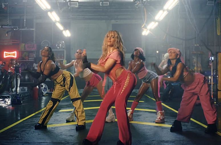 Sabrina Carpenter Fast time 3 1