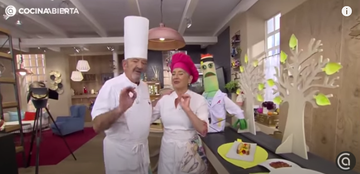 Bizcocho de cacahuetes borracho: así lo borda Arguiñano