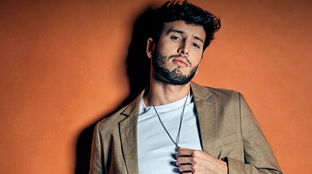 Sebastián Yatra en 'Quererte bonito' con Elena Rose 47 Sebastián Yatra quererte bonito Elena Rose