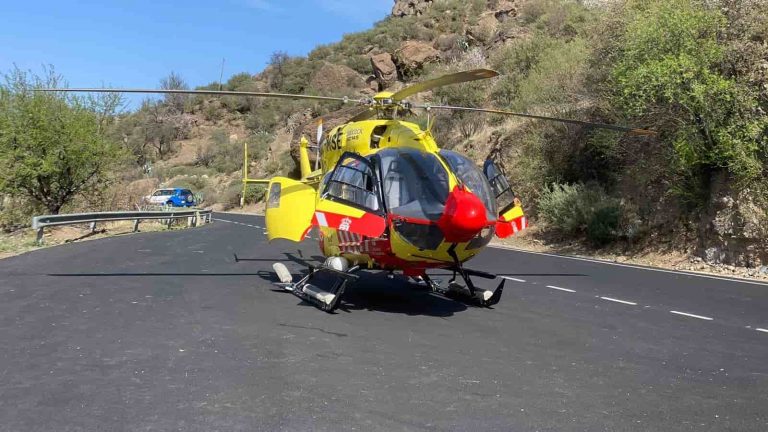 Trasladado un ciclista en helicóptero medicalizado tras ser atropellado en Sobrado