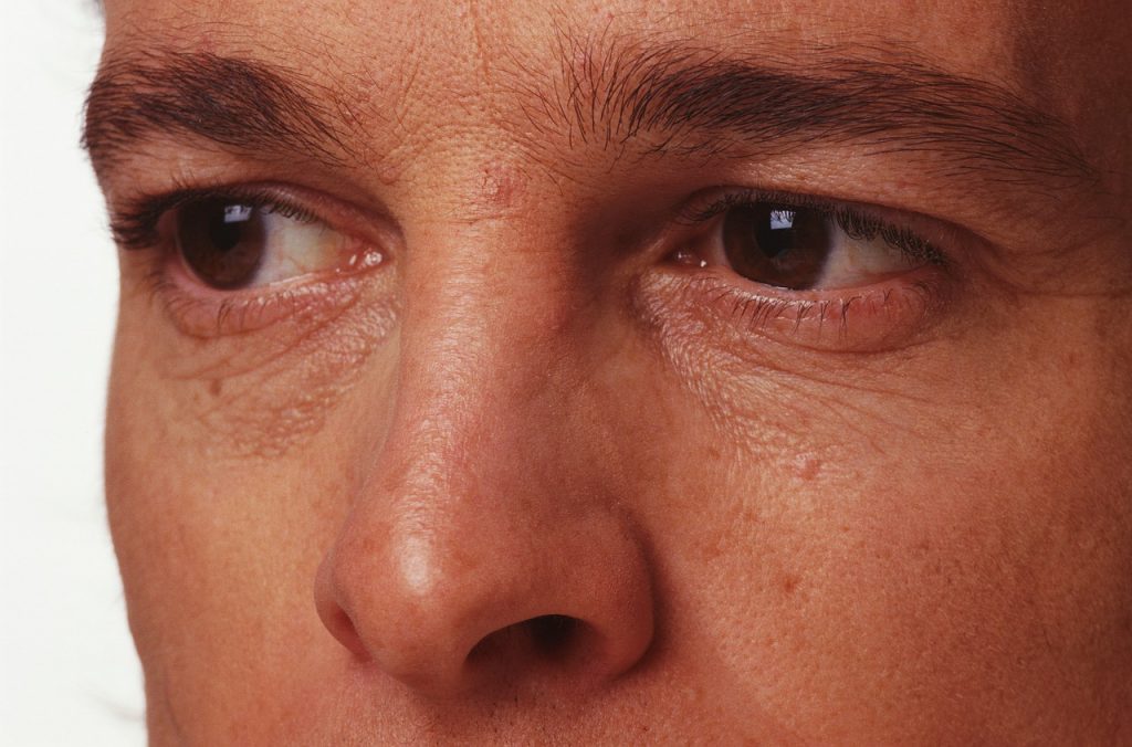 Esto es lo que te puede pasar si te metes el dedo en la nariz 131 comer mocos