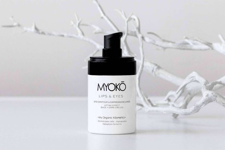 Acciones y resultados de Eye Contour & Expression Lines