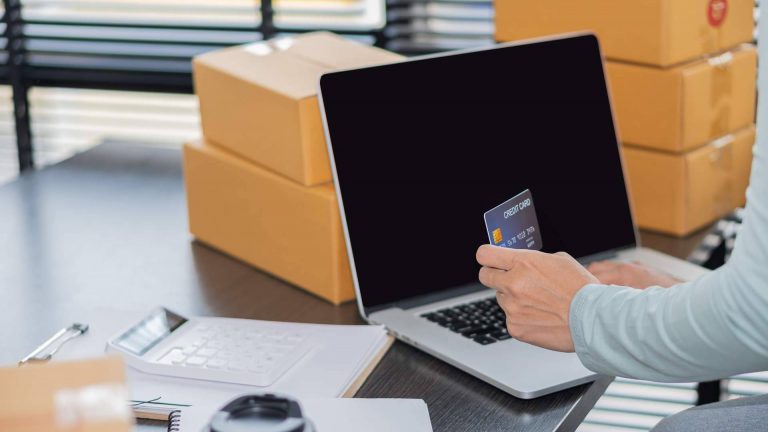 Un e-commerce para todos los gustos, Productos Lola